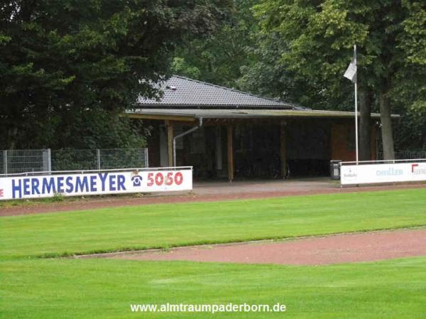 Dreizehnlindenstadion - Paderborn-Elsen