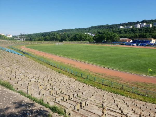 Stadion Akademik - Svishtov (Svištov)