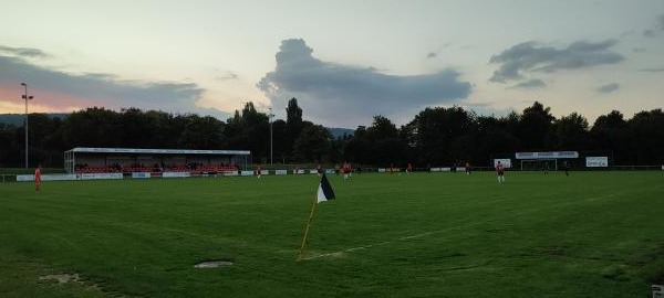 Stadion Harmsmühlenstraße - Springe