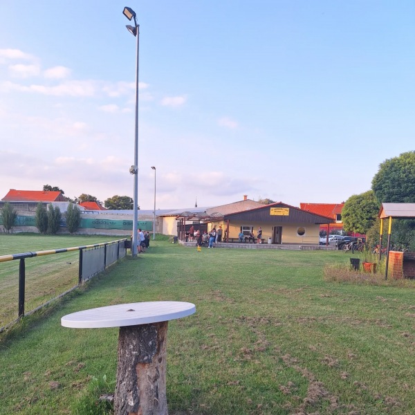 Sportplatz am Kamp - Falkenstein/Harz-Meisdorf