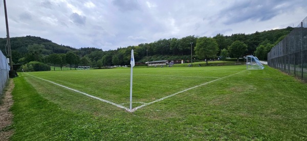 Sportplatz Lütz - Lütz 