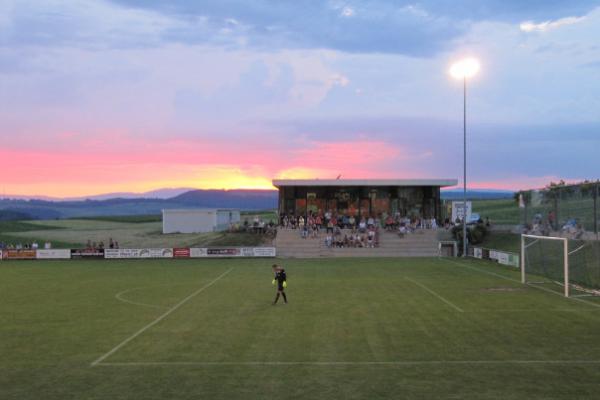 Stade Communal d'Ursy - Ursy