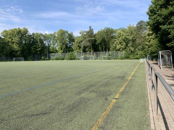 Stadion Schillerhöhe Nebenplatz - Gerlingen