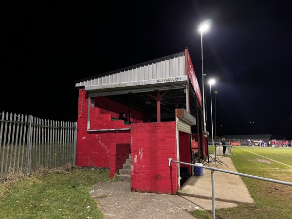 Caerau Ely City Ground - Caerdydd (Cardiff), CF