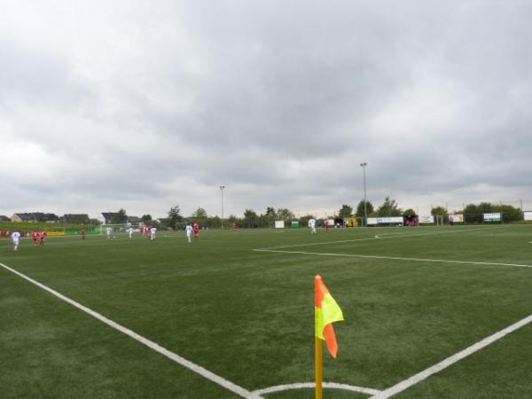 Rolf-Hahn-Stadion - Overath-Heiligenhaus