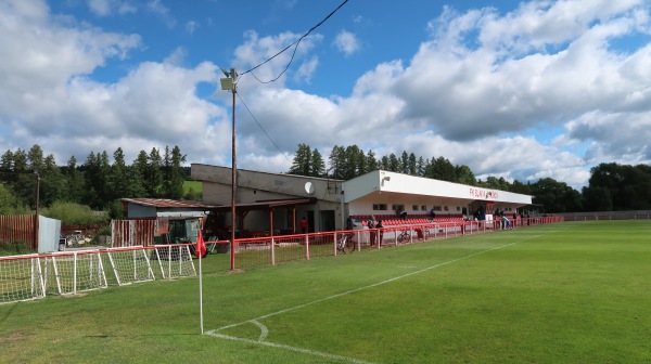 Futbalový štadión Slávia Staškov - Staškov