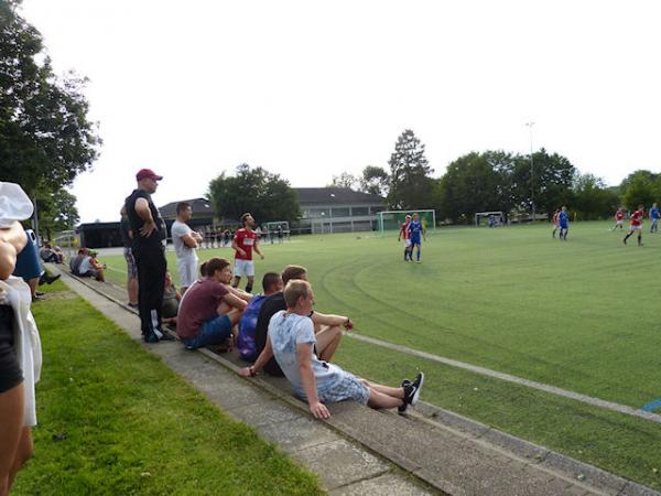 Sportplatz Am Schmalen Patt - Hennef/Sieg-Happerschoß