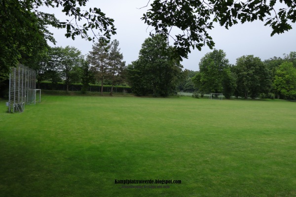Sportanlage Solitudestraße Platz 3 - Stuttgart-Wolfbusch