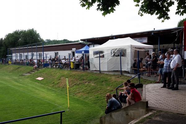 Fotbalové hřiště TJ Plzeň Košutka - Plzeň