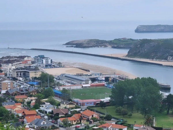 Campo de Fútbol la Ribera - Suances, CB