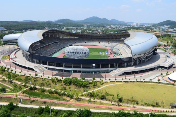 Hwaseong Sports Town Main Stadium - Hwaseong