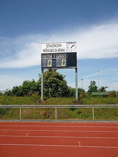 Stadion Sommerdamm - Rüsselsheim/Main