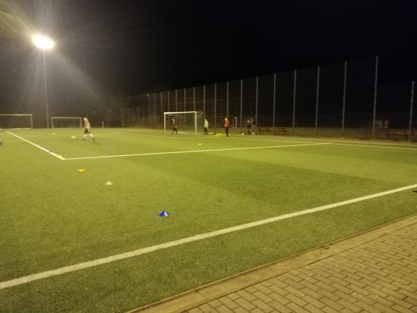 Sportanlage Teterower Ring Platz 2 - Berlin-Hellersdorf