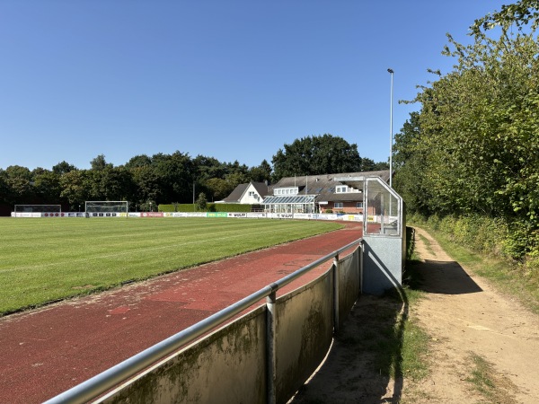 Sportplatz Felde - Felde