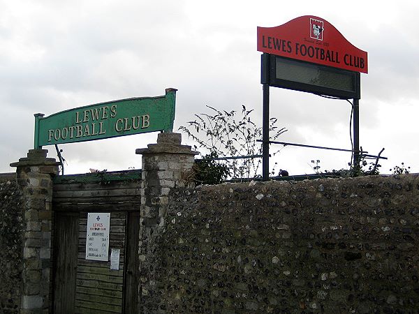 The Dripping Pan - Lewes