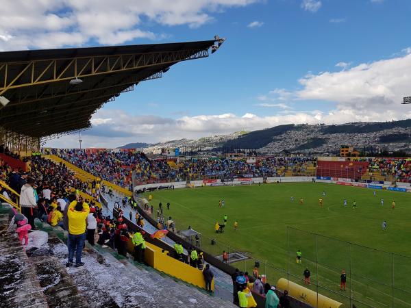 Estadio Gonzalo Pozo Ripalda  - Quito