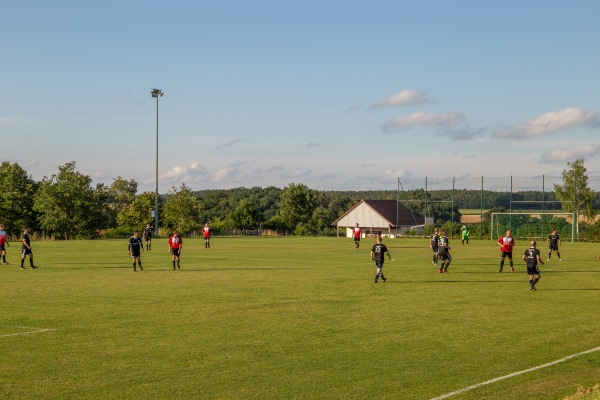 Kabelpflug Arena Nebenplatz - Aurachtal-Münchaurach