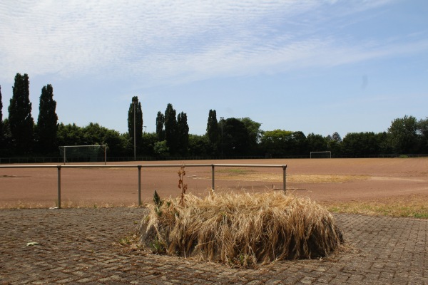 Sportanlage Peter-Busch-Straße - Jüchen-Hochneukirch