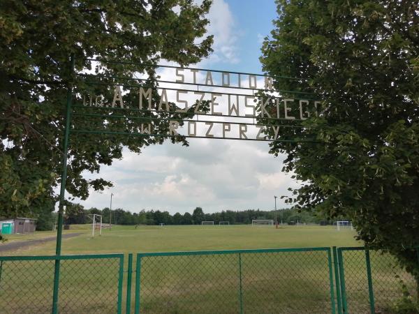 Stadion im. A. Maszewskiego w Rozprzy - Rozprza