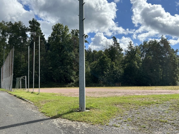 Sportgelände auf der Eich Platz 2 - Kleinkahl-Kleinlaudenbach