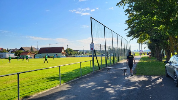 Sportanlage Zum Kreuzstein - Burgebrach-Ampferbach