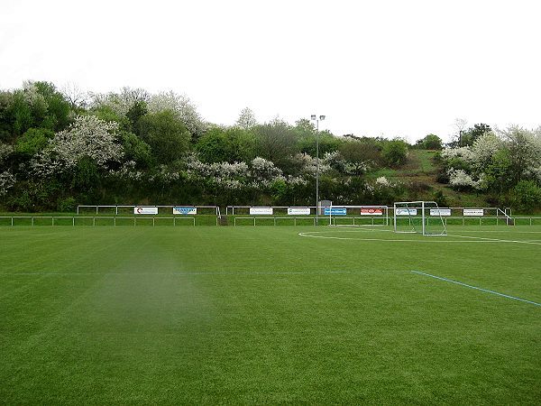 Sportplatz am Wasserhaus - Strohn