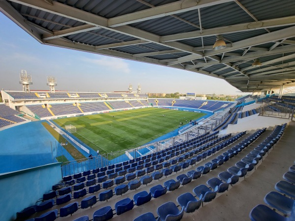 Markaziy stadioni Qarshi - Qarshi (Karshi)