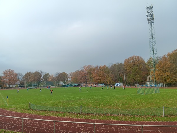 Friedrich-Ludwig-Jahn-Sportplatz 2 - Schöneiche bei Berlin