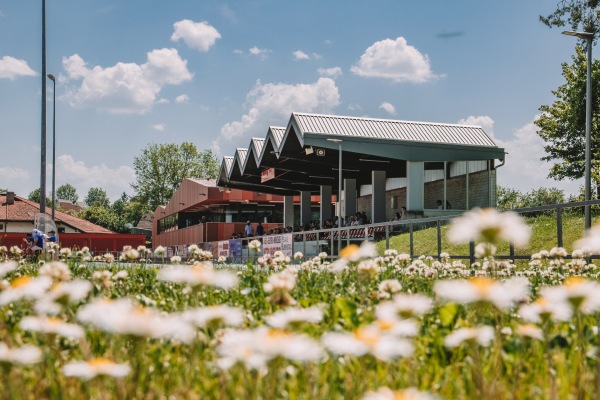 Stadion Tratteilstraße - Mering