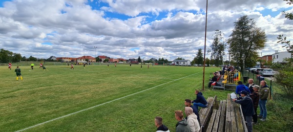 Stadion MKS Orzeł Rostarzewo - Rostarzewo