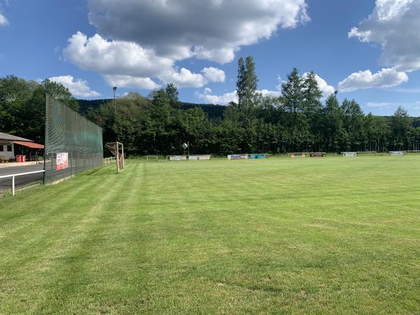 Sportplatz am Schwimmbad - Gründau-Breitenborn