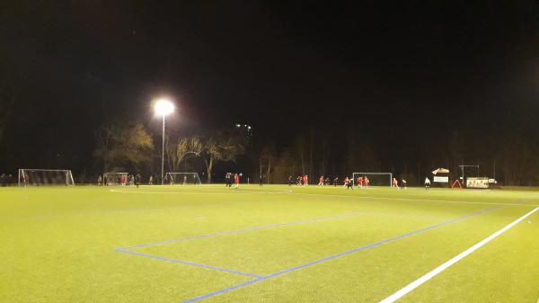 Sportanlage Praunheimer Hohl Platz 2 - Frankfurt/Main-Praunheim