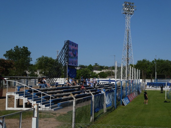 Estadio Arquitecto Antonio Eleuterio Ubilla - Melo
