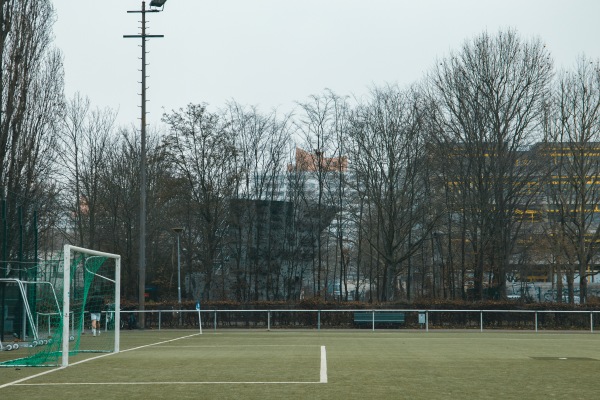 Sportanlage Königshorster Straße - Berlin-Märkisches Viertel