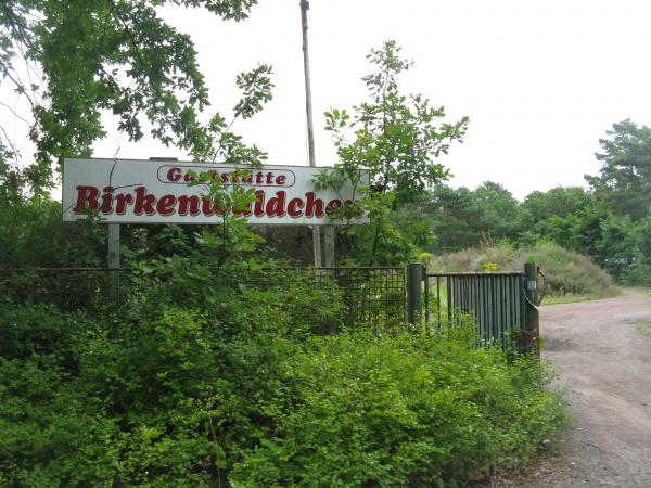 Sportplatz Birkenwäldchen - Berlin-Adlershof