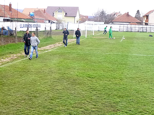 Stadiumi Ferki Aliu - Vučitrn (Vushtrri)