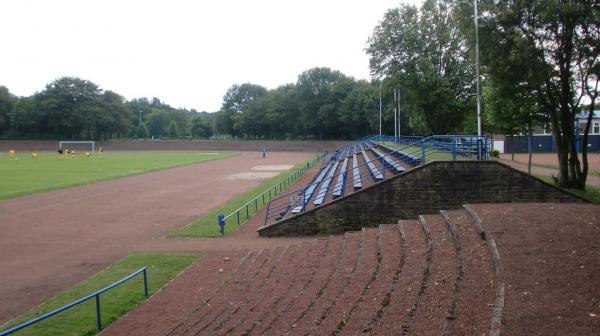 Bezirkssportanlage Oststraße - Gelsenkirchen-Erle