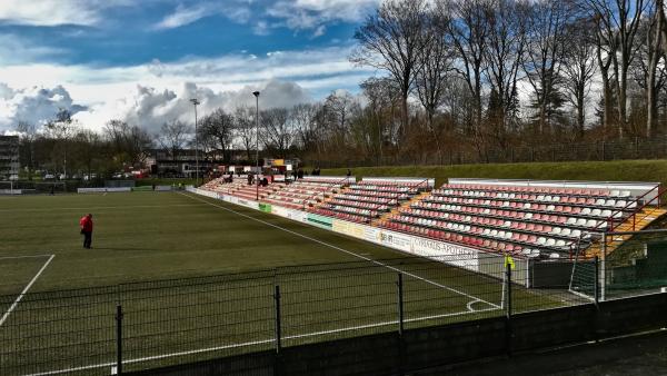 Waldstadion Rothebusch - Oberhausen/Rheinland-Rothebusch