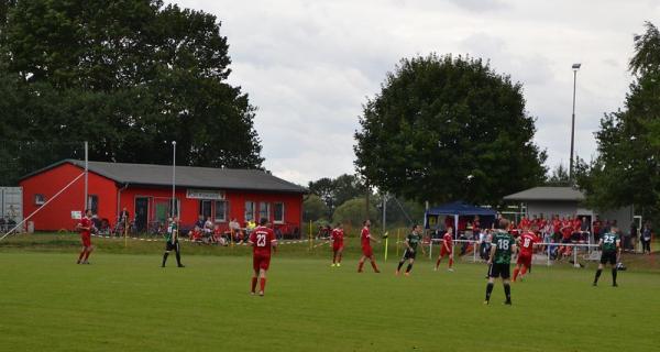 Sportanlage Rostocker Straße - Dettmannsdorf