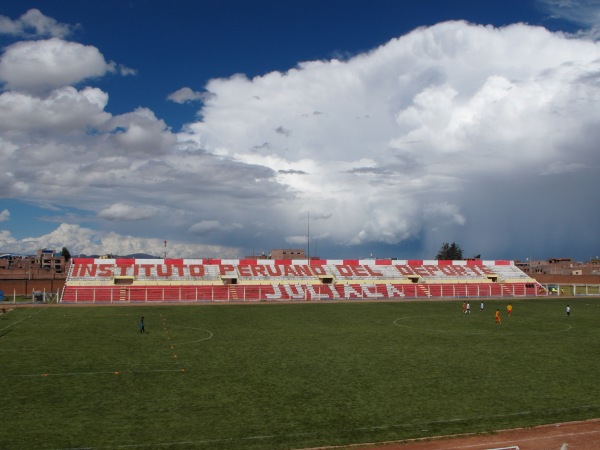 Estadio Guillermo Briceño Rosamedina - Juliaca