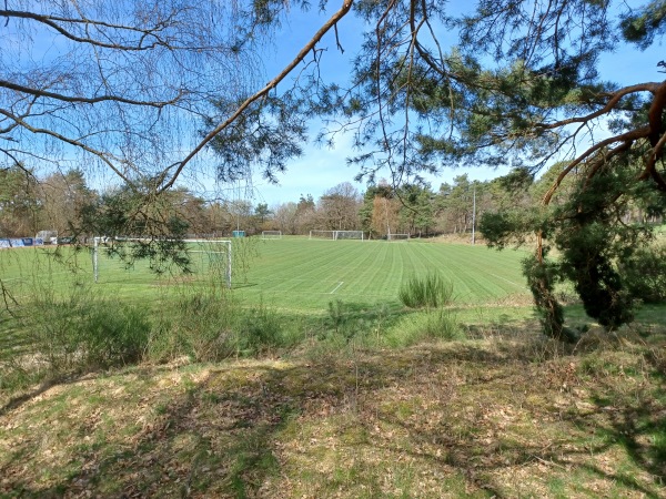 Sportplatz Schmittener Straße - Usingen-Merzhausen