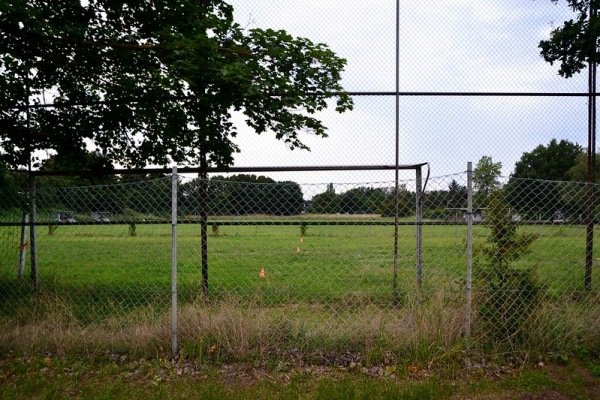 Sportplatz Im Großen Moore - Braunschweig-Bienrode