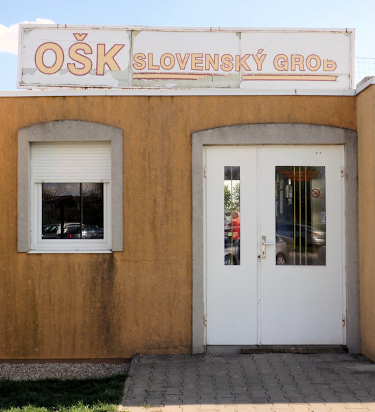 Futbalové ihrisko OŠK Slovenský Grob - Slovenský Grob