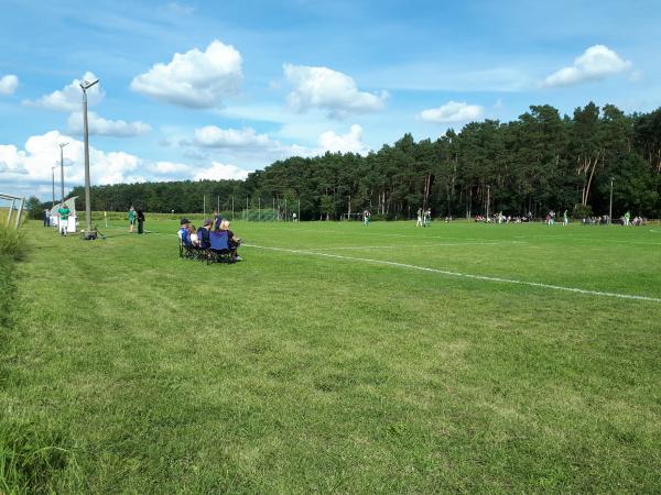 Sportplatz Am Zwergenwald - Stavenhagen-Pribbenow