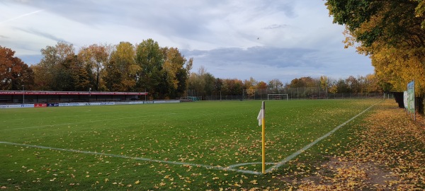 Helmut-Simnack-Stadion - Laatzen-Grasdorf
