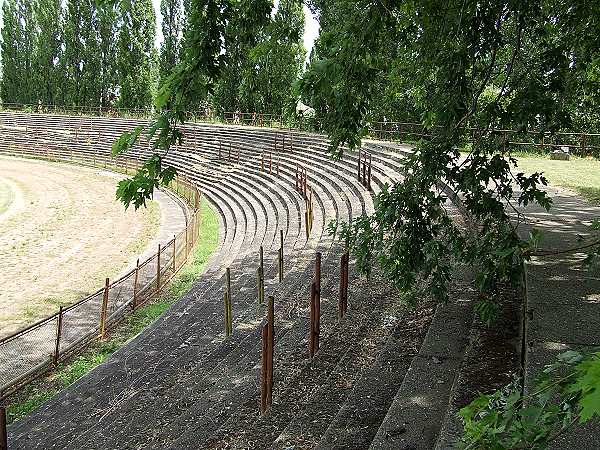 PVSK Stadion (1952) - Pécs