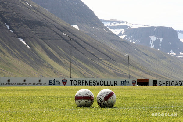 Kerecisvöllurinn - Ísafjörður