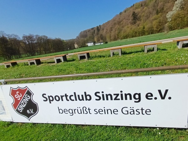 Sportgelände an der Schwarzen Laber - Sinzing
