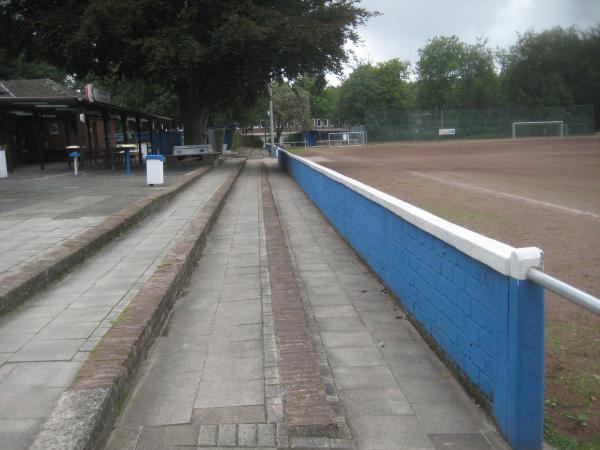 Sportplatz Im Wäldchen - Moers-Scherpenberg