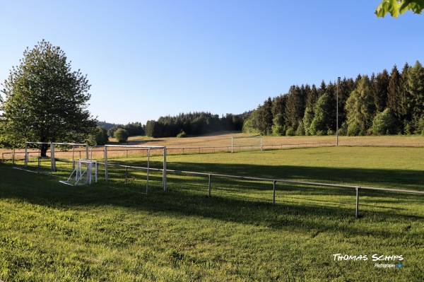Sportplatz am Goldrain 2 - Meßstetten-Tieringen
